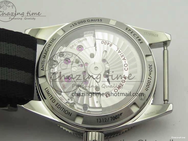 0713 Lightweight Seamaster 300 “Spectre” Limited Edition VSF 1:1 Best Edition On “007” Nato Strap A8400 Super Clone 8075